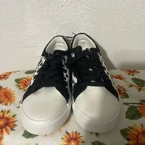 101 Dalmatians Mini?bag+sneakers SZ10+Dalmatian 5.5”?keychain Disney | Bags | 1 Dalmatians Minibagsneakers Sz10dalmatian  main image 4